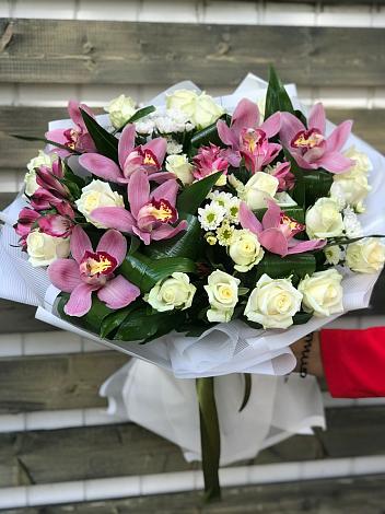 Букет цветов из: Розы и Хризантемы в Островской